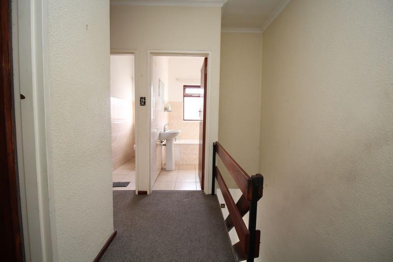 3 Bedroom Property for Sale in Kempenville Western Cape